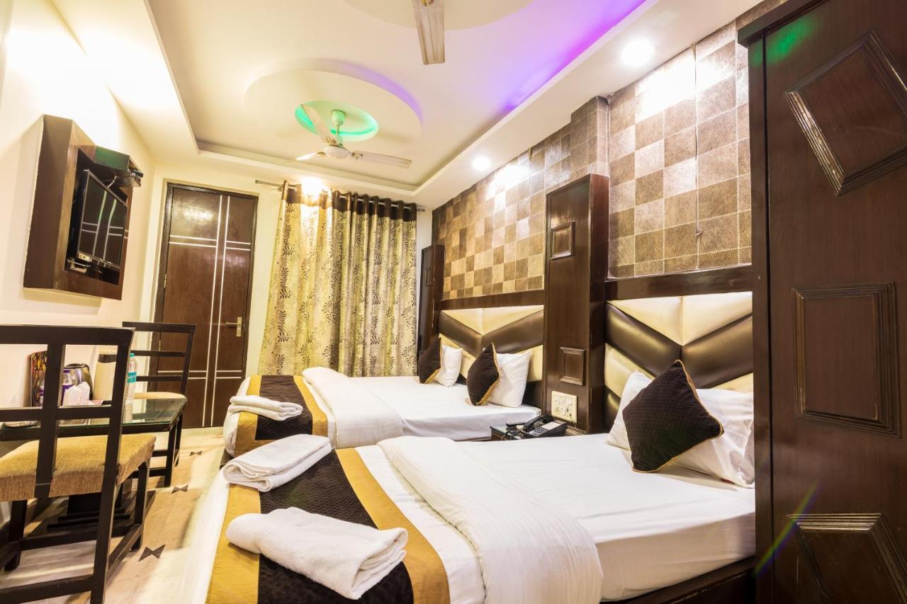 Hotel Grand Shyam- In Front Of New Delhi Railway Station-Couple Friendly Нью-Делі Екстер'єр фото